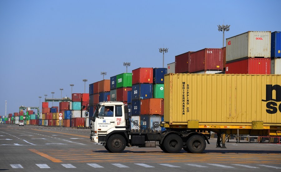 Foreign trade rises 1.9% to historic high